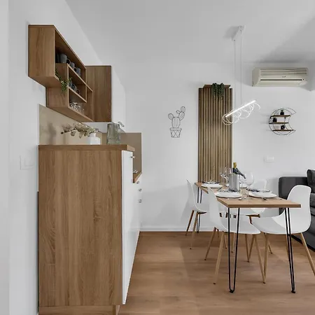 With A Parking Space - 21544 Apartment