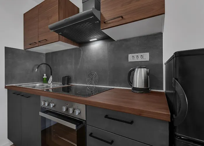 Apartment With Parking Space - 21544