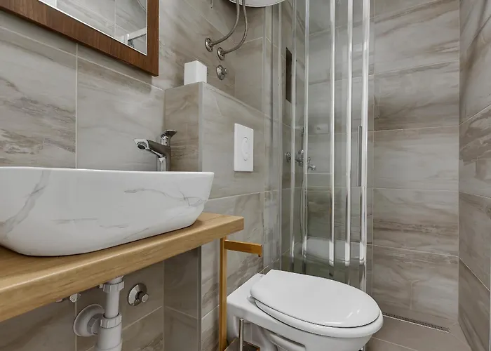 Apartment With Parking Space - 21544 Makarska